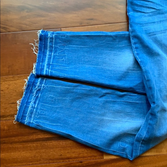 American Rag Jeans - Picture 4 of 9